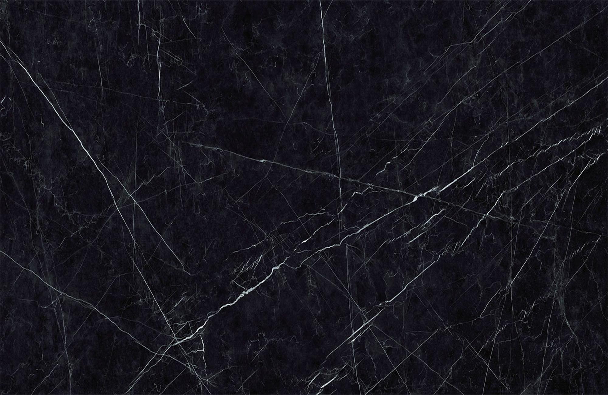 DARK MARQUINIA 